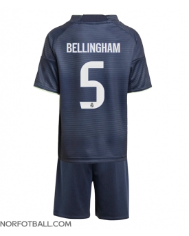 Billige Fotballdrakt Real Madrid Jude Bellingham #5 Replika Bortedraktsett Barn 2025-26 Kortermet (med bukser)